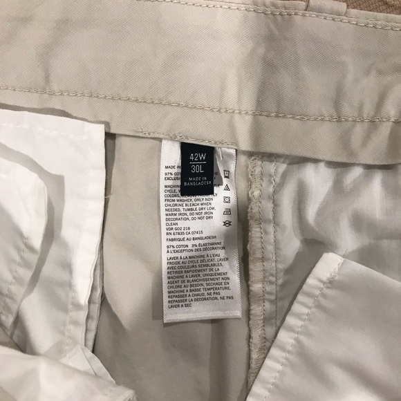 Mens chinos - Picture 2 of 3